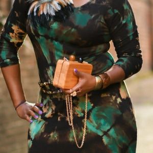 Wooden clutch purse with chain NWT